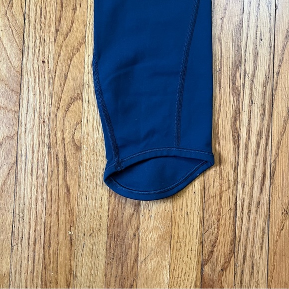 ATHLETA Sz Small Tall ST All In Capri Tight Leggings Workout Pockets Bluegreen - Picture 4 of 12